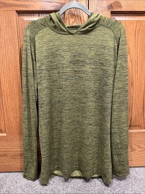 ZYIA Active Men's Army Performance Hoodie